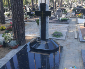 Paminklai, kapaviečių uždengimo plokštės, tvorelės - Paminklai kapams, antkapiai - 2 Paminklai kapams, antkapiai - Paminklai, kapaviečių uždengimo plokštės, tvorelės - 2