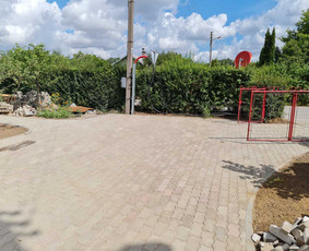 Atliekame trinkelių klojimo, statybinius ir apdailos darbus / UAB Baltcity / Darbų pavyzdys ID 1803753