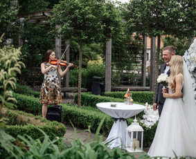 Melodinga smuiko muzika - Vestuvių muzikantai - 1 Vestuvių muzikantai - Melodinga smuiko muzika - 1