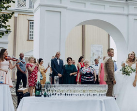 Melodinga smuiko muzika - Vestuvių muzikantai - 2 Vestuvių muzikantai - Melodinga smuiko muzika - 2