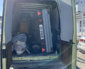 Krovinių pervežimas, perkraustymai, atlieku išv. - Šiukšlių išvežimas - 1 Šiukšlių išvežimas - Krovinių pervežimas, perkraustymai, atlieku išv. - 1
