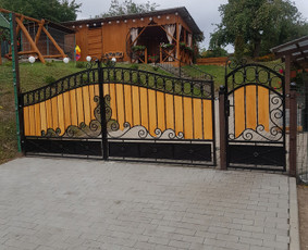 Kalvis Kalvis - Kiemo vartai, gamyba - 3 Kiemo vartai, gamyba - Kalvis Kalvis - 3