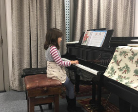 My student during a studio concert in Manchester, UK