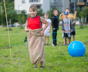 Edukacijos ir renginiai vaikams, šeimoms ir suaugusiesiems / Mūsų visų pramogos / Darbų pavyzdys ID 1823983