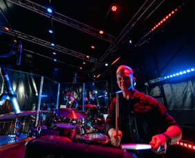 Individualios Būgnų Pamokos Kaune - Muzikos mokytojai - 3 Muzikos mokytojai - Individualios Būgnų Pamokos Kaune - 3