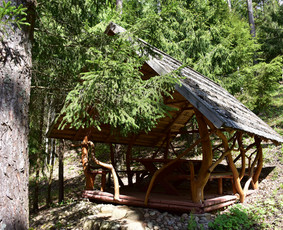 Pavėsinės.