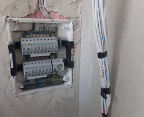 Apdaila elektra santechnika - Vidaus apdailos darbai - 4 Vidaus apdailos darbai - Apdaila elektra santechnika - 4