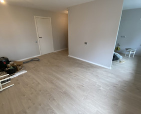 Profesionaliai atlieku vidaus apdailos darbus - Laminato klojimas - 3 Laminato klojimas - Profesionaliai atlieku vidaus apdailos darbus - 3