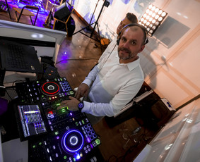 Dj paslaugos, renginių įgarsinimas bei apšvietimas. / DJ Pramogos / Darbų pavyzdys ID 1886051