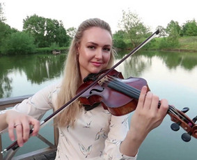 Muzikantai jubiliejui - Smuikininkė Paulina - 1