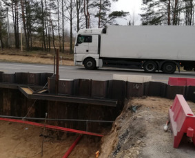 Tinklų įrengimas uždaru būdu po keliu - Inžinerinių tinklų įrengimas - 3 Inžinerinių tinklų įrengimas - Tinklų įrengimas uždaru būdu po keliu - 3