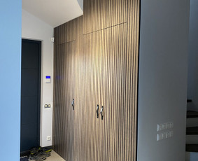 Prieškambario baldų gamyba - Virtuvės, spintos, vonios baldai. Kokybė ir greiti terminai. - 2