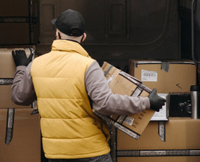 Krovinių pervežimas ir krovėjų paslaugos - Krovėjų paslaugos - 2 Krovėjų paslaugos - Krovinių pervežimas ir krovėjų paslaugos - 2