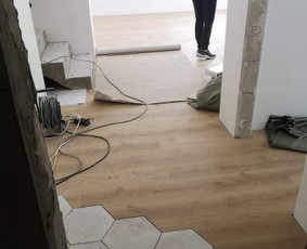 Greitai, kokybiškai, patikimai. - Laminato klojimas - 2 Laminato klojimas - Greitai, kokybiškai, patikimai. - 2
