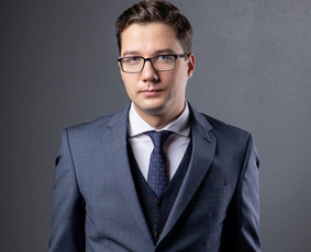 Advokatai, teisininkai - Žemėtvarkos, paveldėjimo ir statybos teisės specialistas - 1