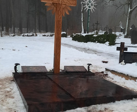 Raidžių kalimas , paminklai, akmens plokštės, kapu prieziura / Remigijus Šležas / Darbų pavyzdys ID 1980844