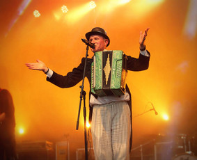 "Laimingu Būti Lengva" - gyvos muzikos grupė / Laimingu būti lengva / Darbų pavyzdys ID 2020806