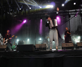 "Laimingu Būti Lengva" - gyvos muzikos grupė / Laimingu būti lengva / Darbų pavyzdys ID 2020810