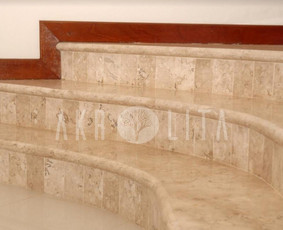 Granito laiptai.