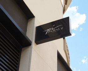 Purslų istorijos logotipas