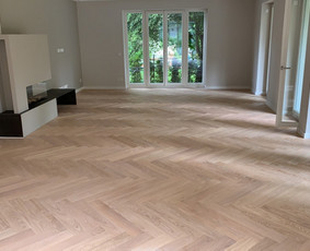 Visų tipų parketo, laminato, vinilines dangos klojimas / Rolandas Teišerskis / Darbų pavyzdys ID 2031174