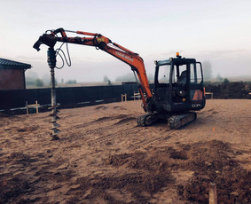 Ekskavatoriaus nuoma - Cfa polių gręžimas atviro tipo polių gręžimas ekskavatorius - 2