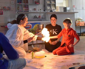 Vaikų gimtadienių, &scaron;venčių vedimas - Batutų nuoma Animatoriai Putų &scaron;ou - 1