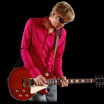 Pirma pamoka Nemokama Vilnius Gitaros Pamokos Vilniuje nuotrauka 2 Privačios muzikos pamokos Vilnius Gitaros Pamokos Vilniuje nuotrauka 2