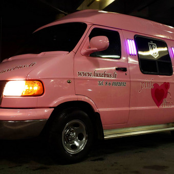 PinkLimo iki 9 asmenų Kaunas Luxebus.lt nuotrauka 4