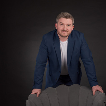 Padedu rasti fotografus, salę, muzikantus ar DJ, transportą. Projekto planavimas ir kuravimas. Programos rašymas. Viskas iš vienų rankų. Bet sąskaitos skirtingos. Neperpardavinėju paslaugų. Vilnius Paulius Malinauskas nuotrauka 9 Renginio Organizavimas Vilnius Paulius Malinauskas nuotrauka 9