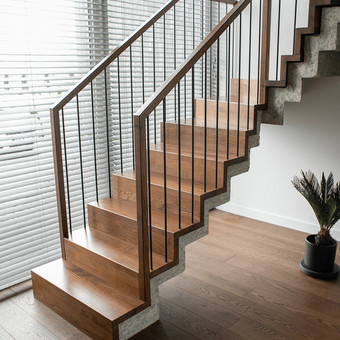 Laiptai ant betoninės sijos Kaunas Wood Step, UAB nuotrauka 2