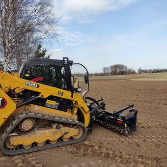 Bobcat nuoma Vilnius MB ''Lauko statyba'' nuotrauka 5