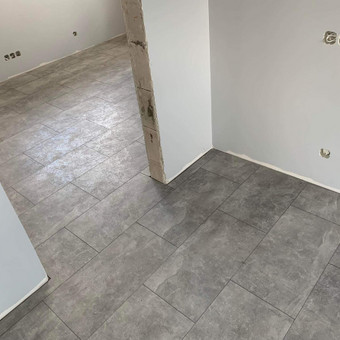 Vilnius Grindų Klojimas Vilniuje nuotrauka 1 Laminato klojimas Vilnius Grindų Klojimas Vilniuje nuotrauka 1