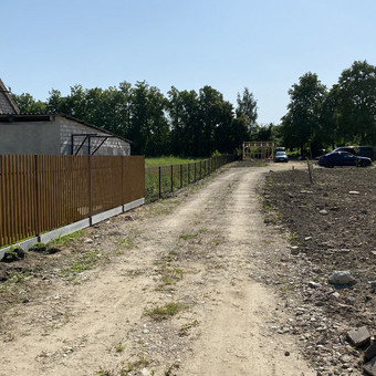 Montuojame pakabinamus pamatus. Kaunas MB "Tvorusprendimas" nuotrauka 7 Betoninės tvoros Kaunas MB "Tvorusprendimas" nuotrauka 7