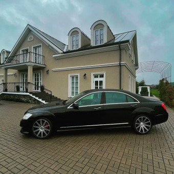 S klase w221 VNO - KUN pervežimas Vilnius Mercedes_Nuoma_LT nuotrauka 1 Pasitikimai iš oro uosto Vilnius Mercedes_Nuoma_LT nuotrauka 1