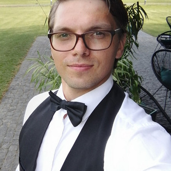 Savo šventėje pageidaujate gaiviųjų, šventinių gėrimų, užkandžių ar vaisių ir profesionalaus aptarnavimo? Ir gyvai atliekamos muzikos?
Susisiekime ir padėsiu jums džiaugtis švente be rūpesčių. Kaunas Egidijus Kasputis nuotrauka 4 Šampano staliukas/Privačių švenčių aptarnavimas Kaunas Egidijus Kasputis nuotrauka 4