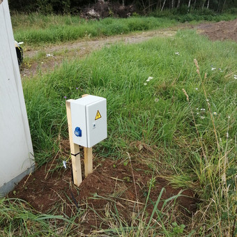 Naujo įvadinio kabelio paklojimas, dokumentu pridavimas ESO tinklams, kabelio varžų matavimas, rangovo akto paruošimas. Šiauliai Elektrajums nuotrauka 11 Įvadinio kabelio paklojimas Šiauliai Elektrajums nuotrauka 11