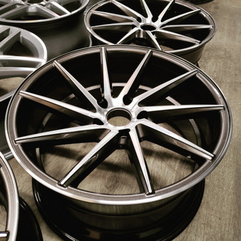 Diamond cut Kaunas Remigijus Verbauskas / R&E Garage nuotrauka 4