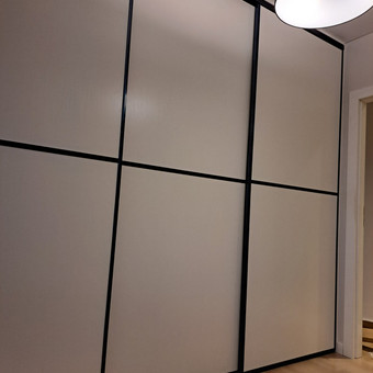 Nestandartinių spintų/komodų:
- Projektavimas
- Gamyba
- Montavimas Vilnius Evaldas nuotrauka 9 spintų/komodų: - Projektavimas - Gamyba - Montavimas Vilnius Evaldas nuotrauka 9