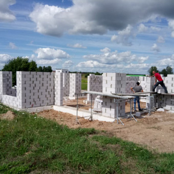1)Rangovų parinkimas.2)Rangovų darbų koordinavimas. 3)Statybos darbų grafiko kontrolė. Paslaugų kaina priklauso nuo planuojamo statyti statinio, jo statybos vietos ir paslaugų apimties. Vilnius Aleksandr Osipov nuotrauka 2 Statybos darbų organizavimas ir priežiūra Vilnius Aleksandr Osipov nuotrauka 2