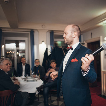 Norite nestandartinio vedėjo, kuris vakarą pravestų su magijos prieskoniu? Jei atsakėte TAIP! – Tomas kaip tik Jums! Vilnius Iliuzionistas Tomas Šimkus nuotrauka 5 Renginio vedėjas Vilnius Iliuzionistas Tomas Šimkus nuotrauka 5