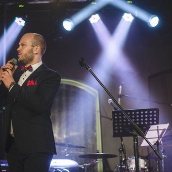 Tomas Šimkus – vienas profesionaliausių ir populiariausių iliuzionistų Lietuvoje. Jis yra tas, kurį būtina pamatyti, kad patikėtumėte! Vilnius Iliuzionistas Tomas Šimkus nuotrauka 2 Mentalisto pasirodymai Vilnius Iliuzionistas Tomas Šimkus nuotrauka 2