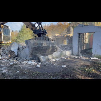 Statybinių atliekų išvežimas Vilnius Atliekame Griovimo darbus. nuotrauka 1
