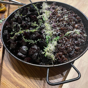 nuo ugnies šou iki baro elementų Vilnius Barbekiu namai nuotrauka 6 Maisto gaminimo, degustacijų šou Vilnius Barbekiu namai nuotrauka 6