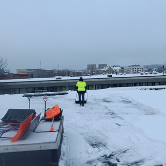 Vilnius MB Meistrų Olimpas nuotrauka 3 Stogų valymas ir priežiūra Vilnius MB Meistrų Olimpas nuotrauka 3