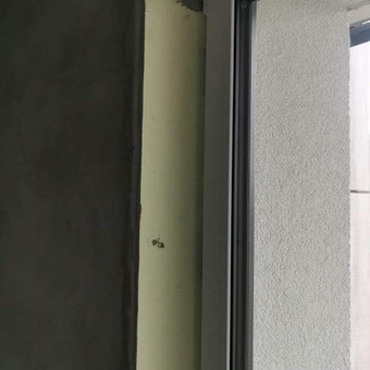 Ekstruzinio polistireno klijavimas langų ir durų angokraščiuose Vilnius Vidaus Apdailos Broliai nuotrauka 17