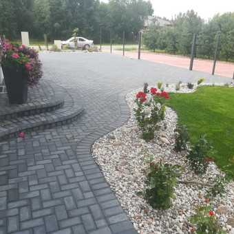 Kraštinių trinelių betonavimas Šiauliai BENO KIEMAS nuotrauka 5
