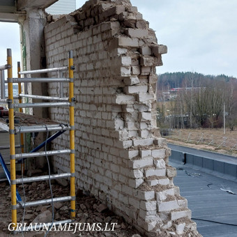 Pertvarų, sienų griovimas Vilnius Transporto sprendimai nuotrauka 3