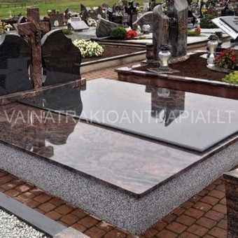 Kapavietės pamatų betonavimas Kaunas Kauno kapų priežiūra / Aistė Astašauskaitė nuotrauka 3