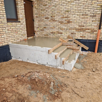 Lauko bei vidaus betoniniu laiptu irengimas. Šiauliai Mb Redingas nuotrauka 8 Betonuojame laiptus Šiauliai Mb Redingas nuotrauka 8